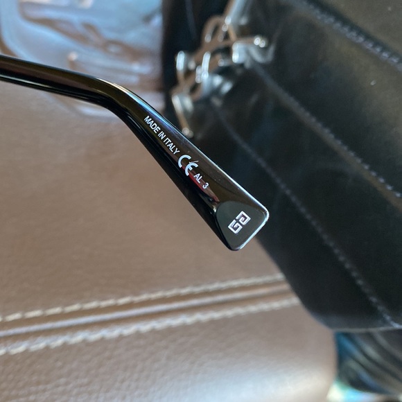 COPY - Balenciaga Givenchy Sunglasses Versace - Picture 5 of 5